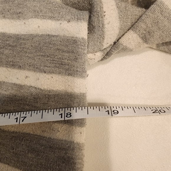 Womens Vanity size Medium,  gray white stripe blazer jacket with lace back. - Picture 5 of 5